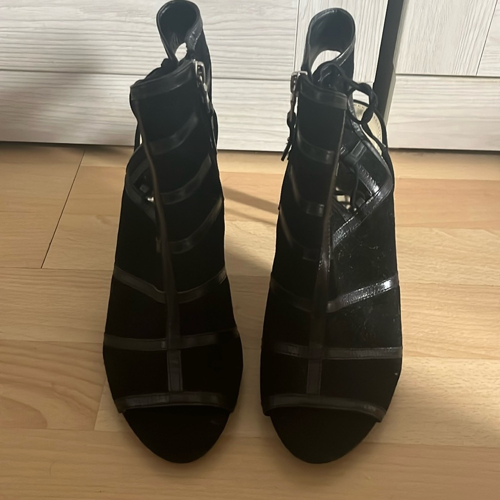 Ralph Lauren Peep-Toe Platform Suede Pumps Black Suede & Leather Size 9.5